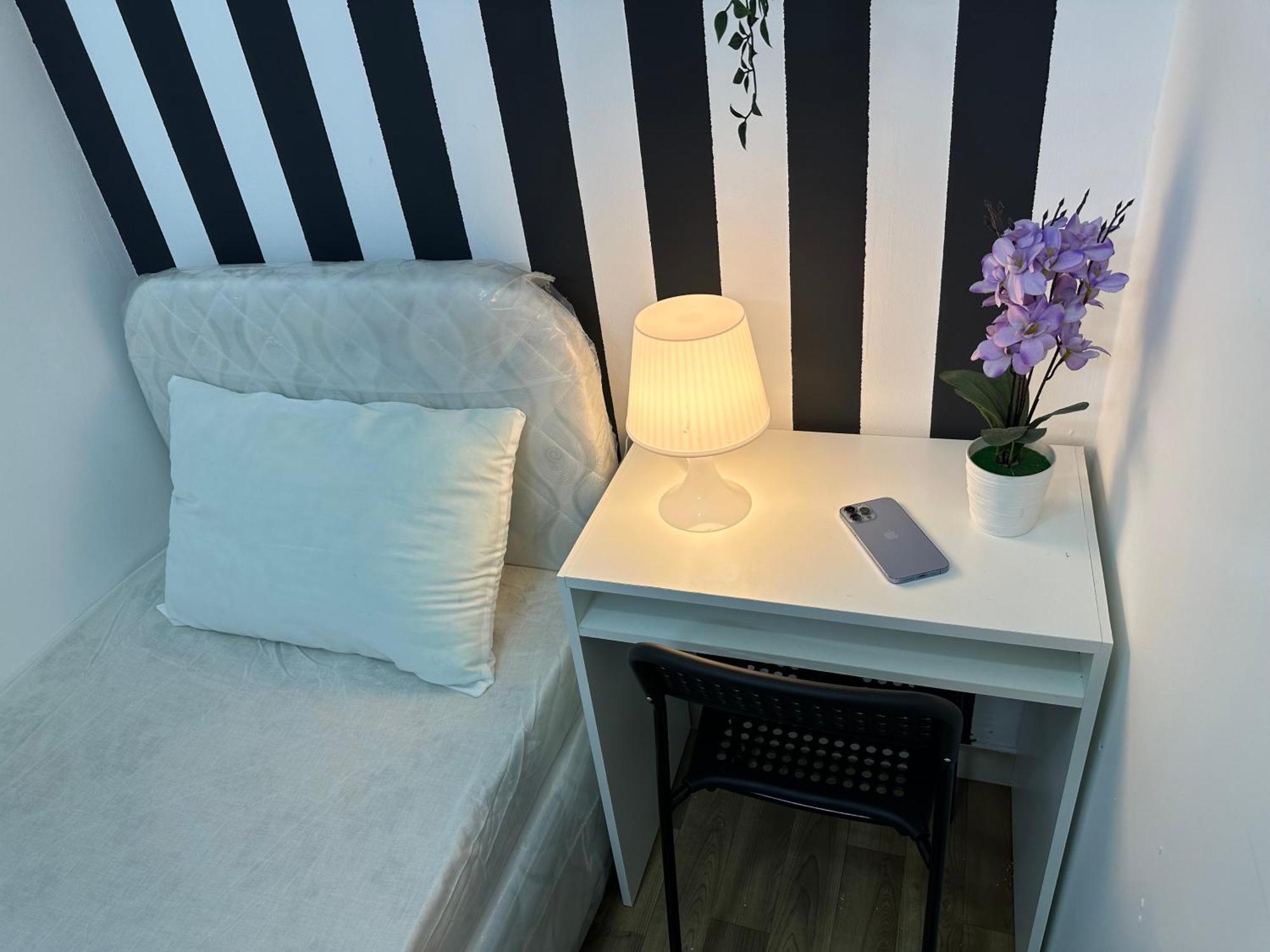 Homestay Lovely Private Partition In Barsha Heights *